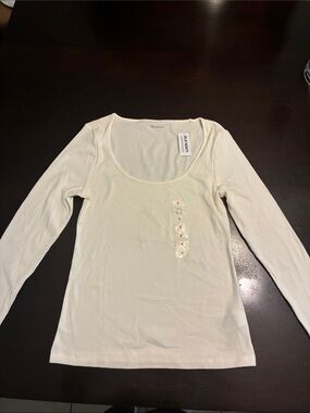 Old Navy Women's Long Sleeve Scoop Neck Top - Off-White